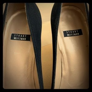 Stuart Weitzman size 8 pumps